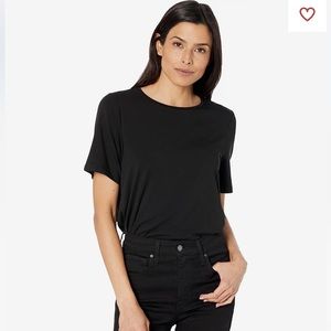 Eileen Fisher Ladies Size Medium Black Shortsleeved Top